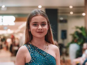 Young Aussie Elizabeth Malcolm to Star at World Monologue Game